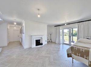 Photo 4- click for photo gallery